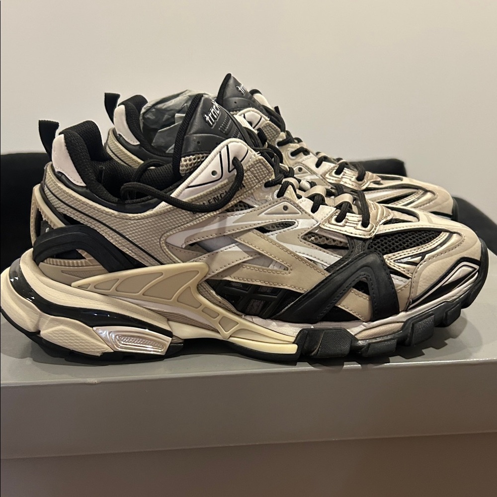 Balenciaga Track 2 Sneakers